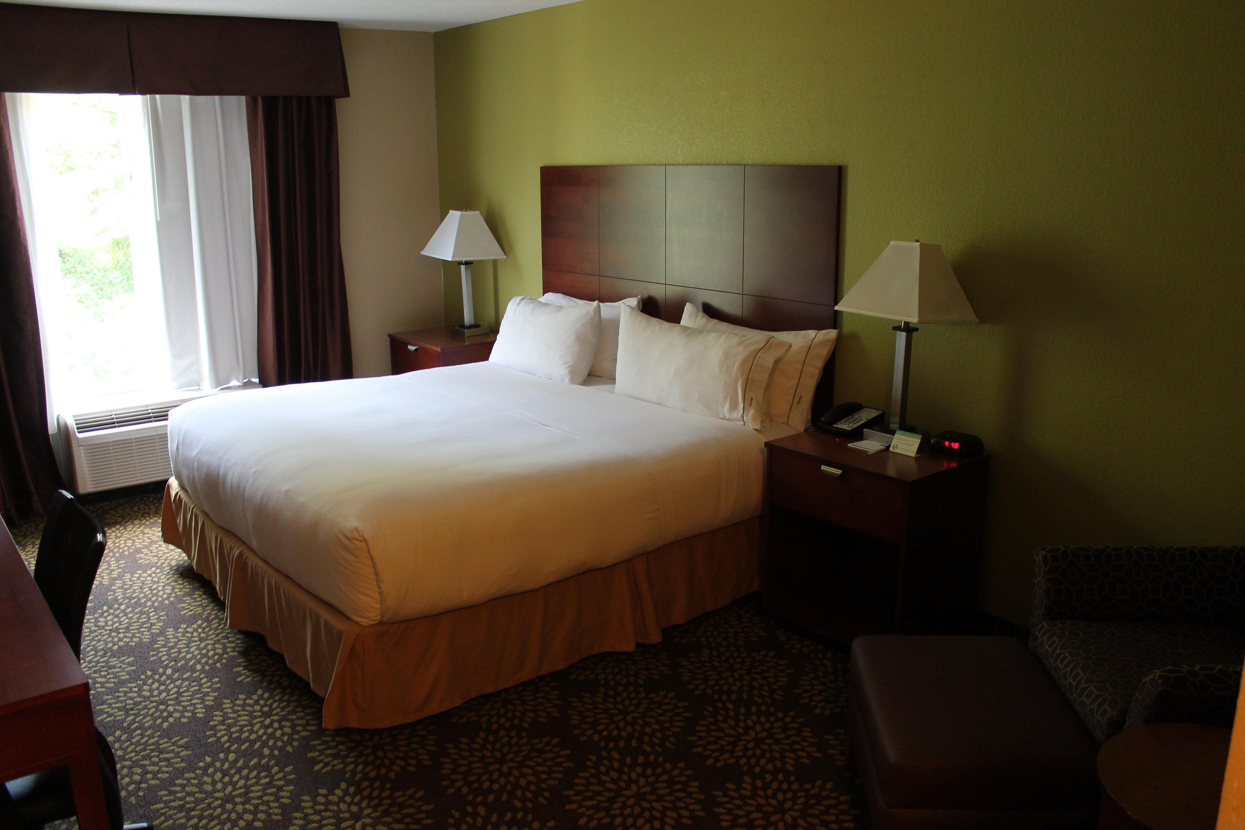 Holiday Inn Express Hotel & Suites Starkville, An Ihg Hotel Buitenkant foto