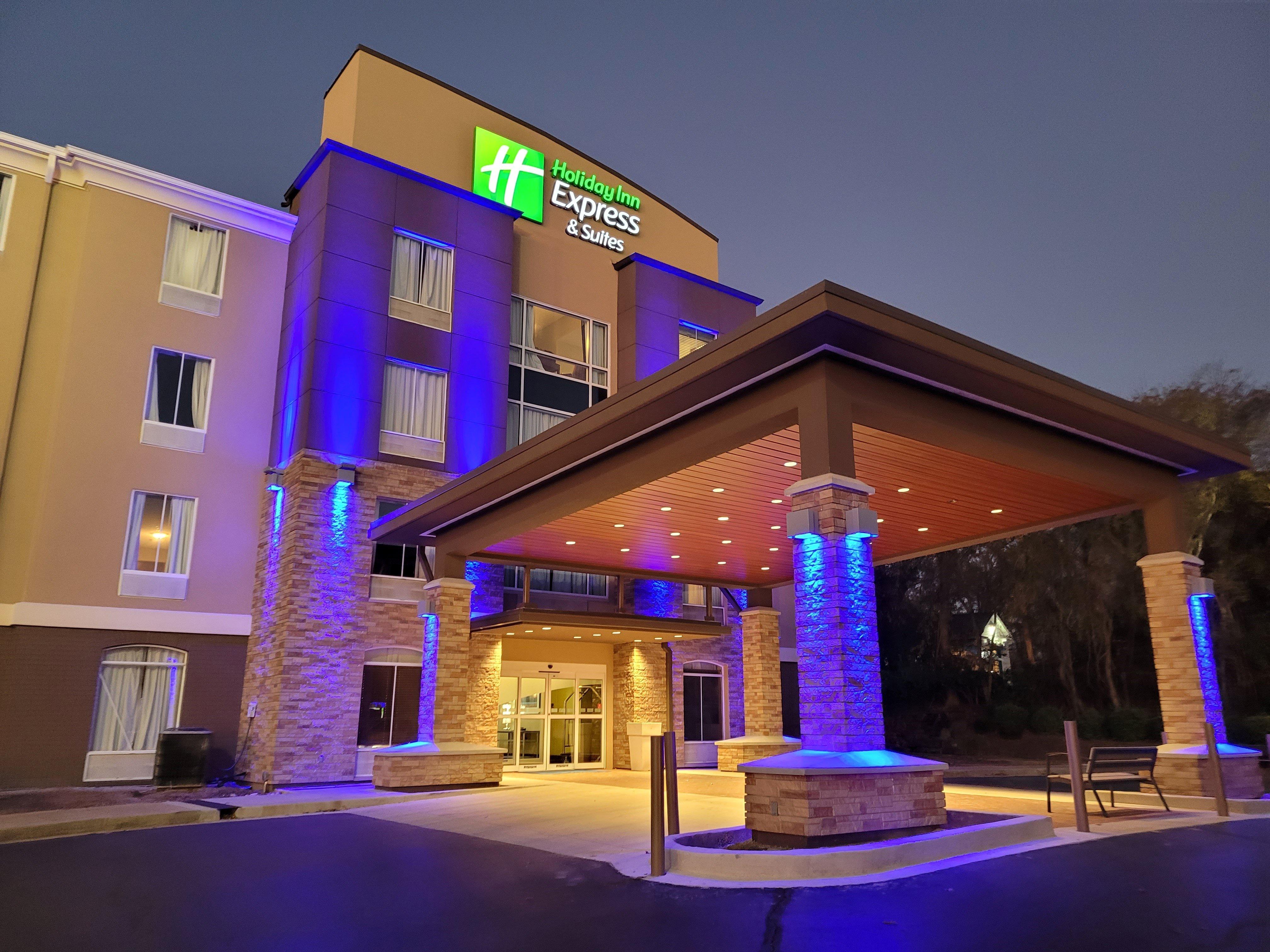 Holiday Inn Express Hotel & Suites Starkville, An Ihg Hotel Buitenkant foto