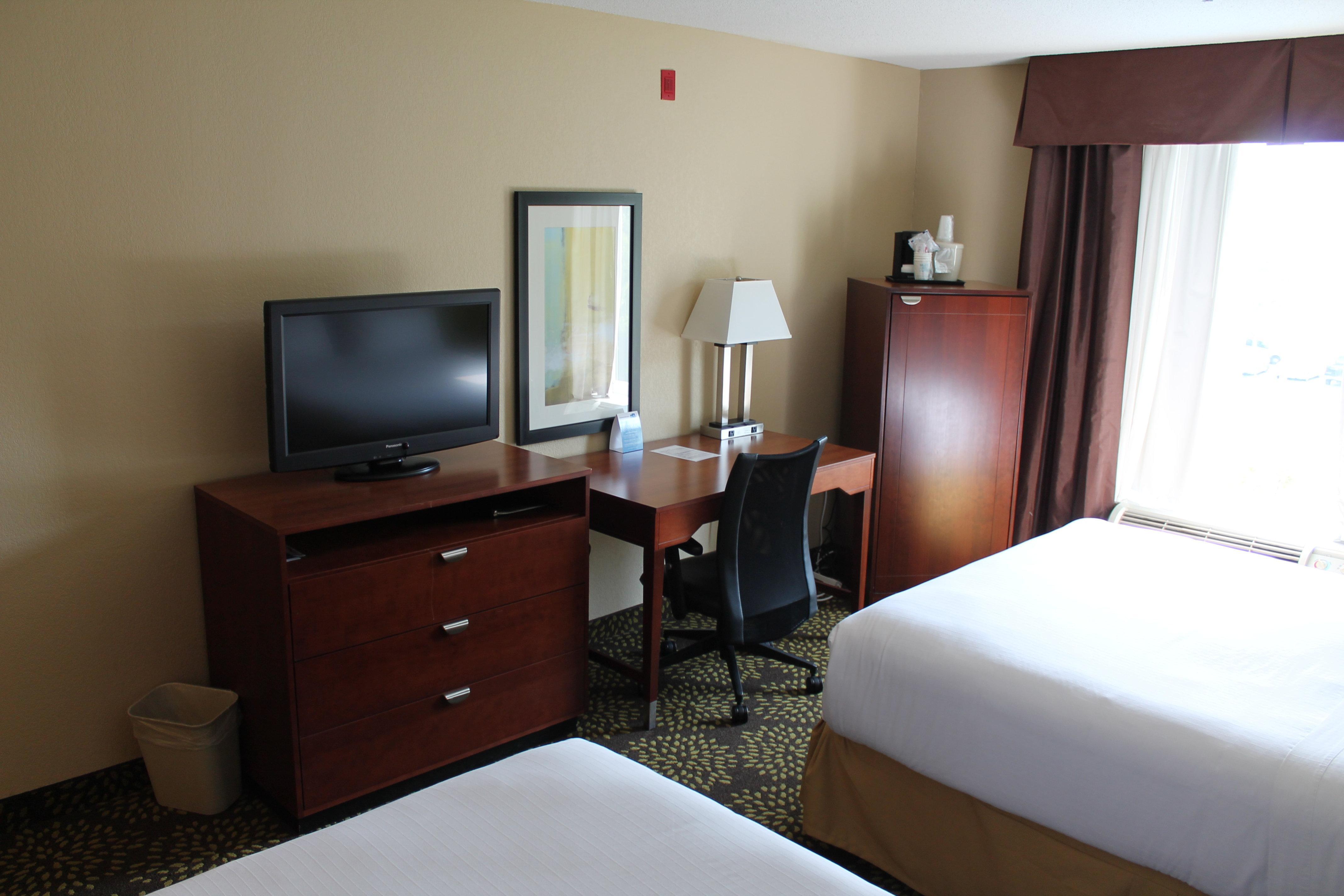 Holiday Inn Express Hotel & Suites Starkville, An Ihg Hotel Buitenkant foto