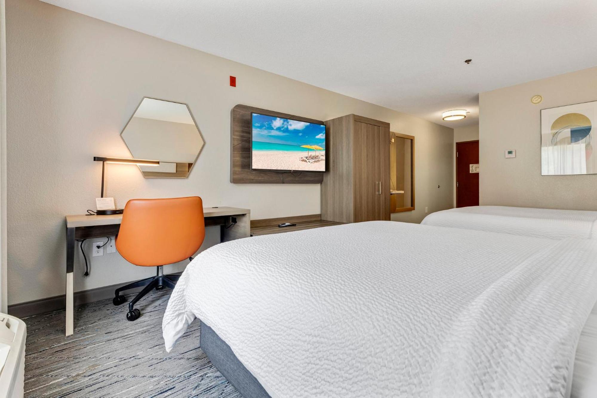 Holiday Inn Express Hotel & Suites Starkville, An Ihg Hotel Buitenkant foto